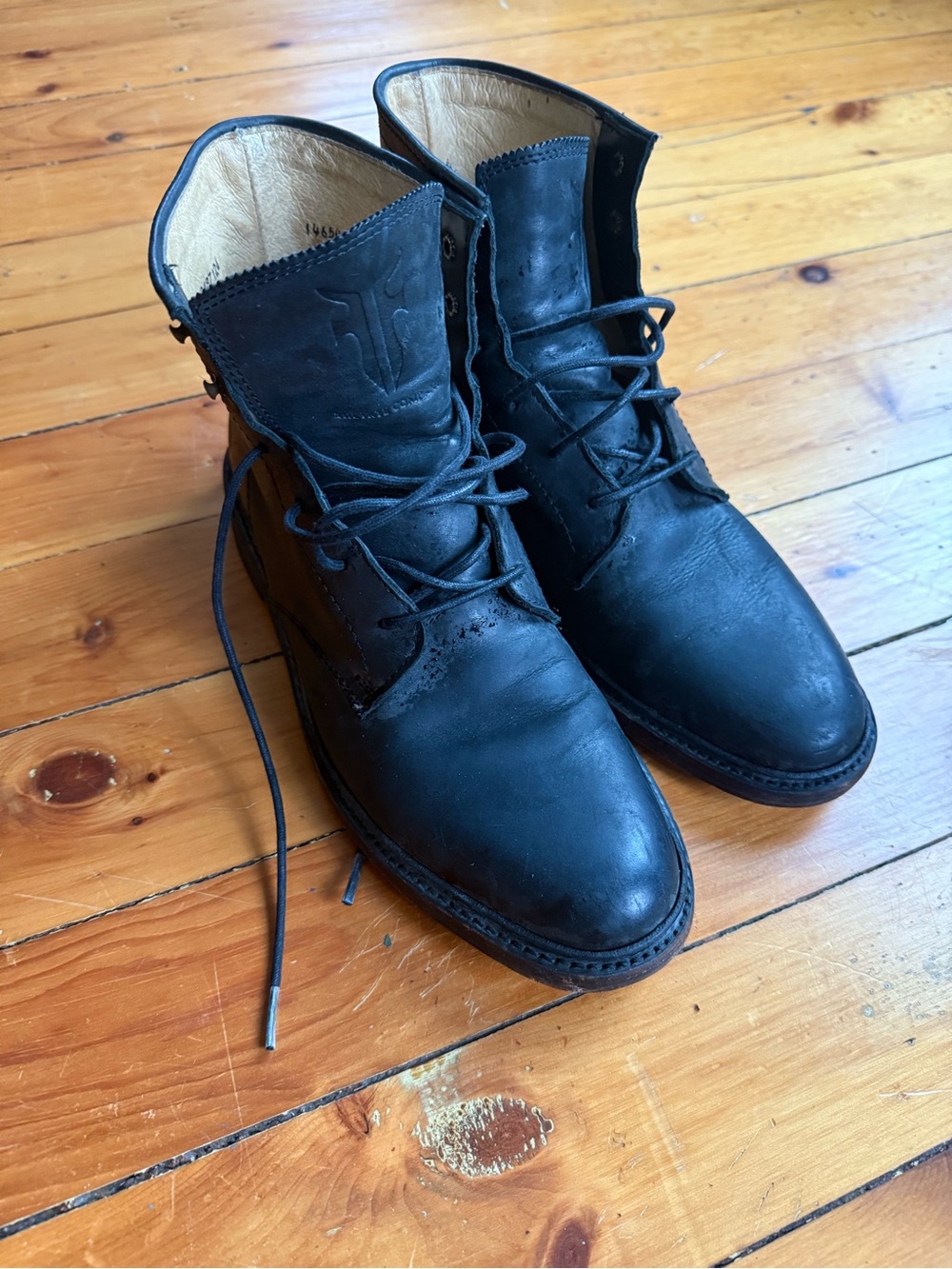 Frye Mens James Boots Size 8.5  87124 Lace Up Black Leather Casual Ankle Bootie